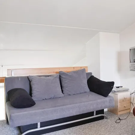 Two-bedroom In Διαμέρισμα *