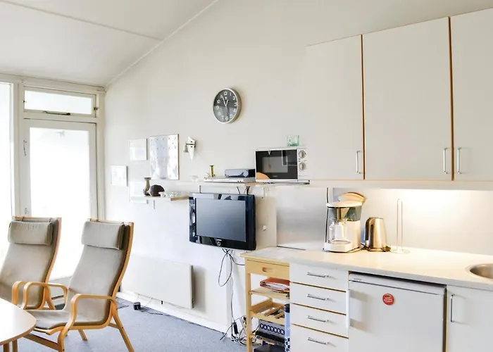 Two-bedroom In Apartment *